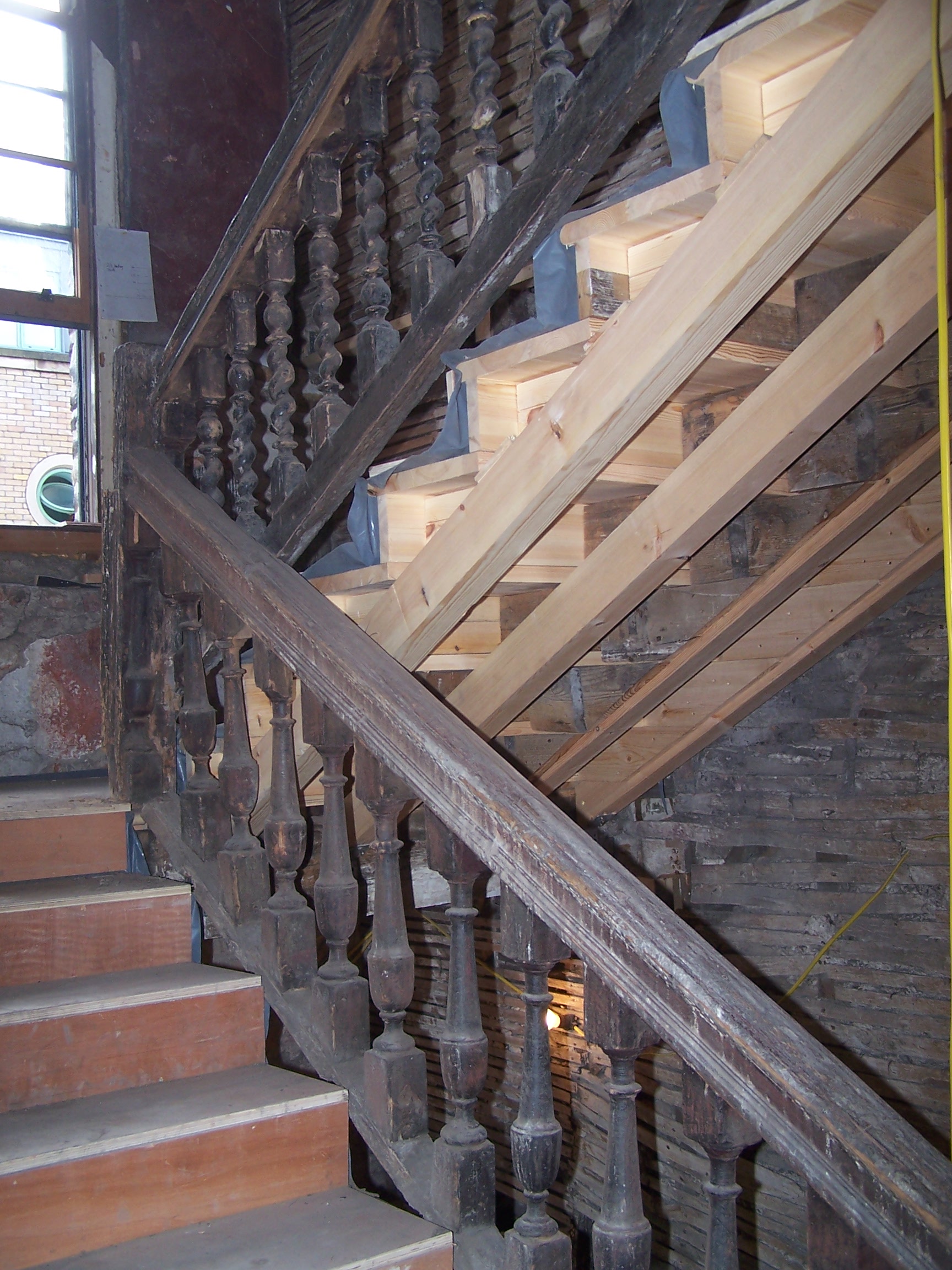 Very rare and fine timber stair from 1664.