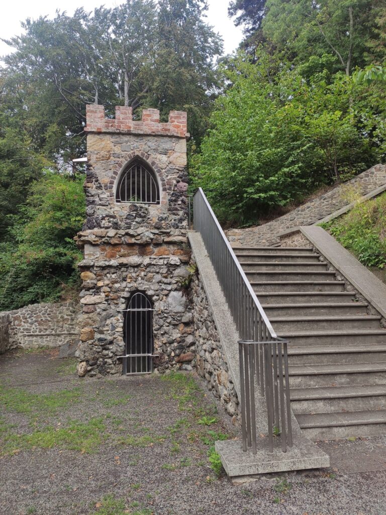 A Tour of the Follies of St Enda’s Park