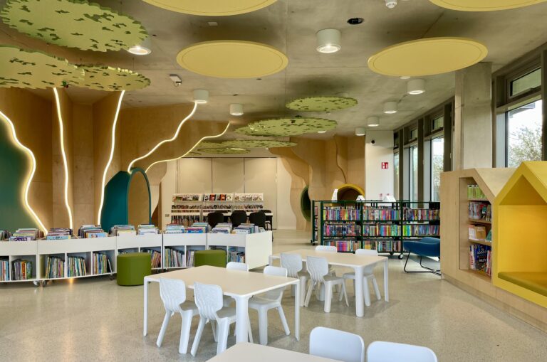 Architectural Tour of Ballyogan Library