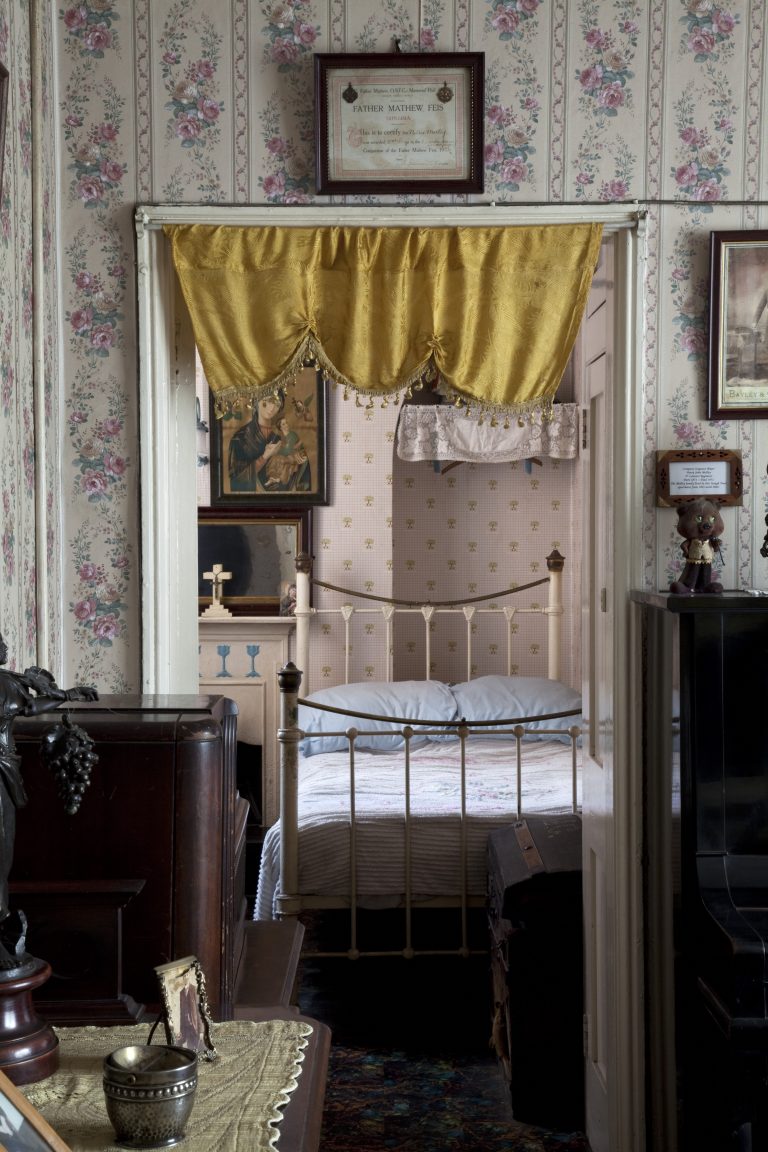 ISL tour at The Iveagh Trust’s Nellie’s Museum Flat