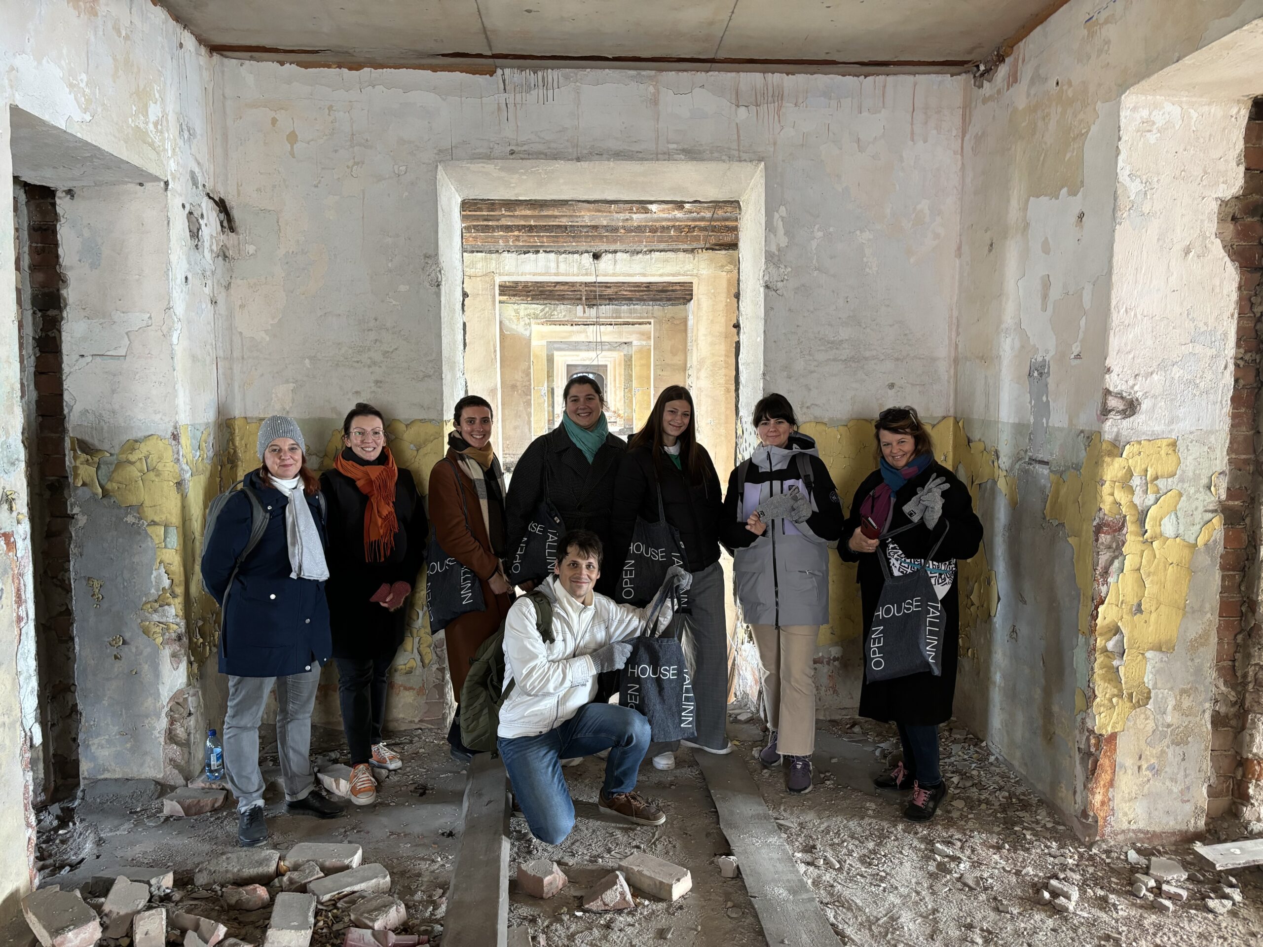 Open House Volunteer Exchange Group