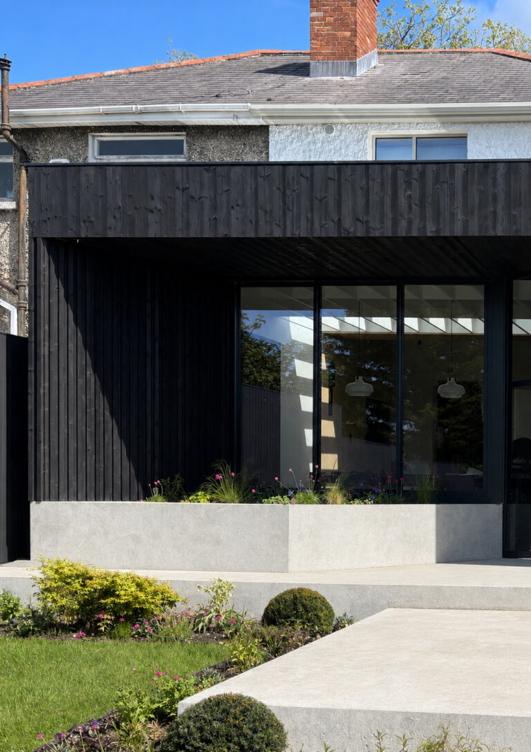 Plinth + Pivot by Courtney McDonnell Architects